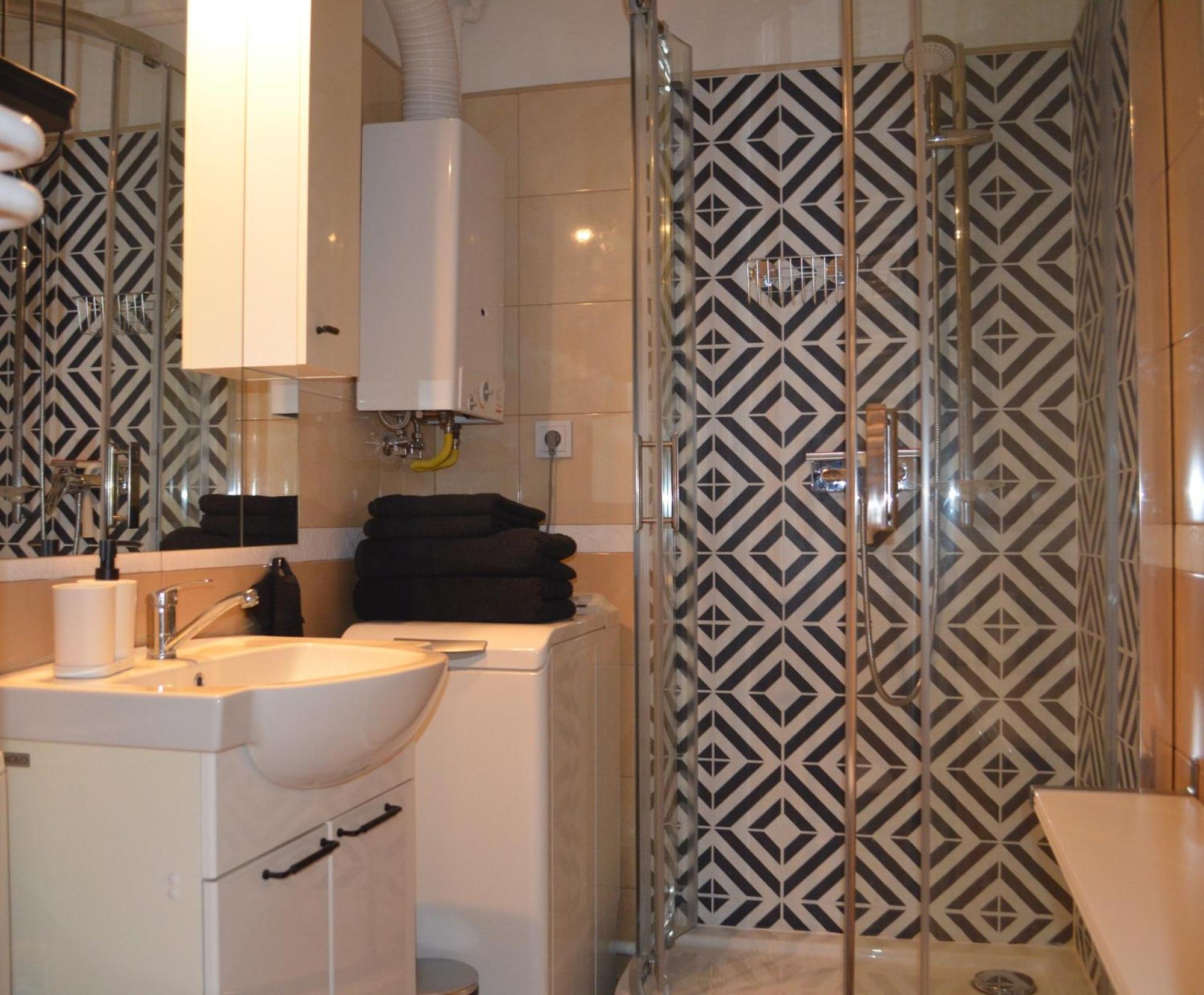 Apartment Silesia Park - Free Parking - Easy Check-In Katowice Buitenkant foto
